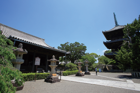 道成寺の写真