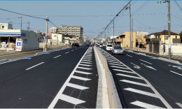 南港山東線道路の写真