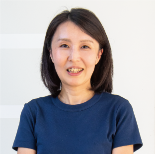 伊佐 優子さん画像