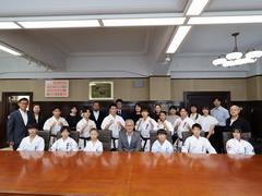 空手道選手権優勝・入賞者知事表敬訪問