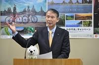 知事会見の様子の画像