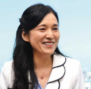 牛窪　恵"