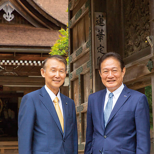 井上慎一と岸本周平