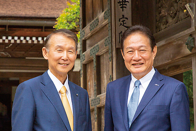 知事対談のイメージ。全日本空輸株式会社代表取締役社長 井上慎一氏と和歌山知事