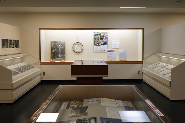 「今号の「和」題」のイメージ。南方熊楠記念館で開催中の開館60周年記念特別展「ミナカタ・ソサエティから記念館へ」の様子。