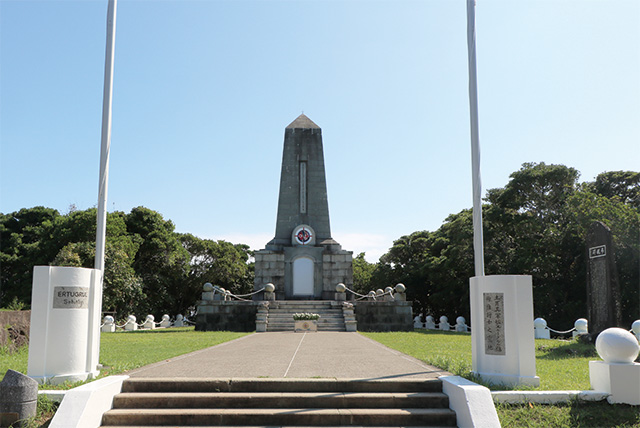 トルコ軍艦エルトゥールル号遭難慰霊碑