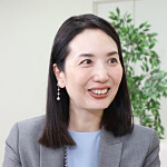 アイランド株式会社 代表取締役社長・粟飯原理咲氏