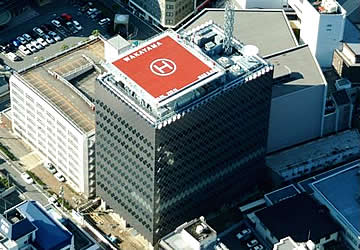 県庁南別館を上空から見た写真
