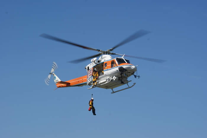 防災ヘリコプターの写真