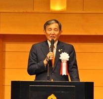 知事写真