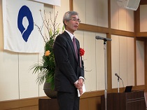 會田統計局長の写真