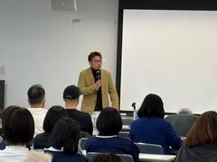 講演の様子4