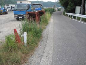 栄岩線小規模道路改良工事 施工前の写真