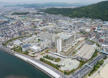 和歌山県立医科大学附属病院　全景航空写真