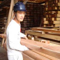 垣本建築(新宮市)潮﨑 卓さん 32歳の写真4