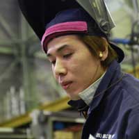 株式会社坂口製作所(和歌山工場)(伊都郡かつらぎ町)中井 隆善さん 30歳の写真2