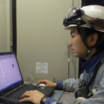 日鉄住金鋼鉄和歌山株式会社(和歌山市)近江 征司さん 34歳の写真