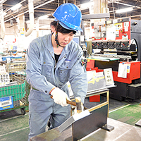 協和プレス工業株式会社(紀の川市)横出 勇人さん 27歳の写真8