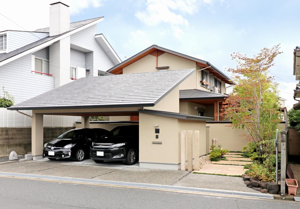 家族が集まりゆったりと寛げる永く住んで居心地のいい家 外装