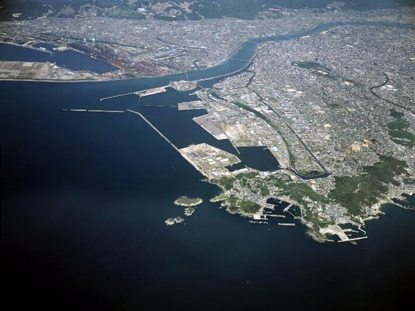 和歌山下津港の航空写真