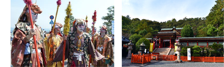 和歌祭の渡御行列と紀州東照宮の写真