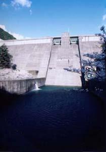 広川ダムの写真
