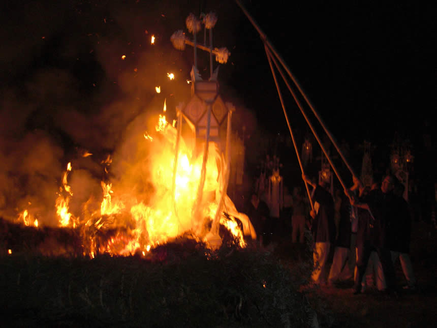 火祭りの画像2