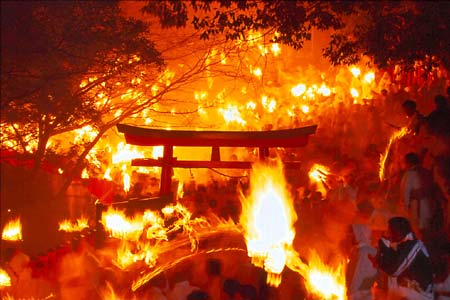 新宮市お燈祭りの画像