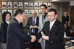 トルコ共和国からメルシン県知事・市長等訪問団が県議会を表敬訪問2の画像