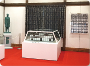 旧和歌山県会議事堂内展示室の写真