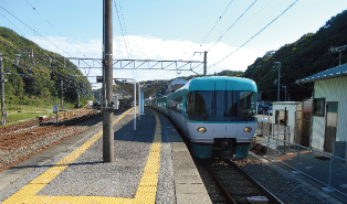 ＪＲ紀勢本線特急くろしおの写真