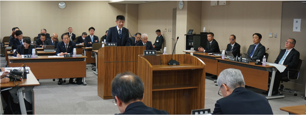予算特別委員会の様子