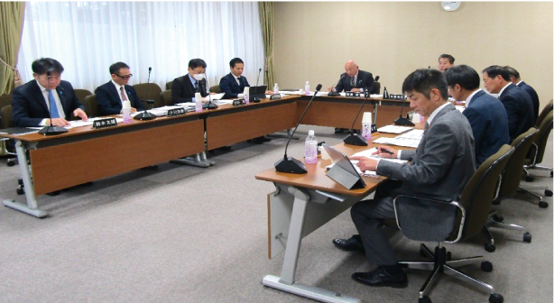 特別委員会の様子