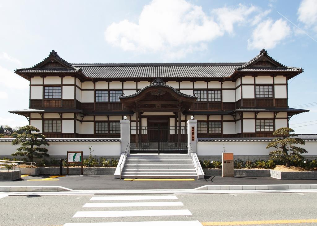 旧和歌山県会議事堂の外観