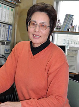 貴志 栄子 様